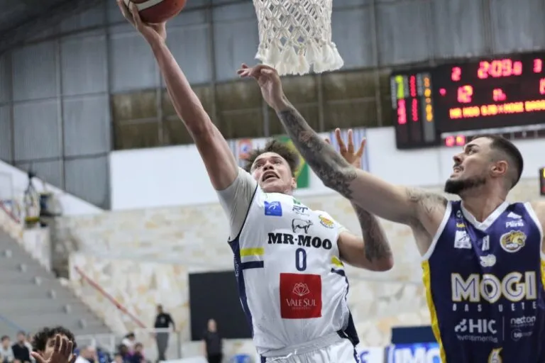 São José estreia nos playoffs do NBB contra o Mogi