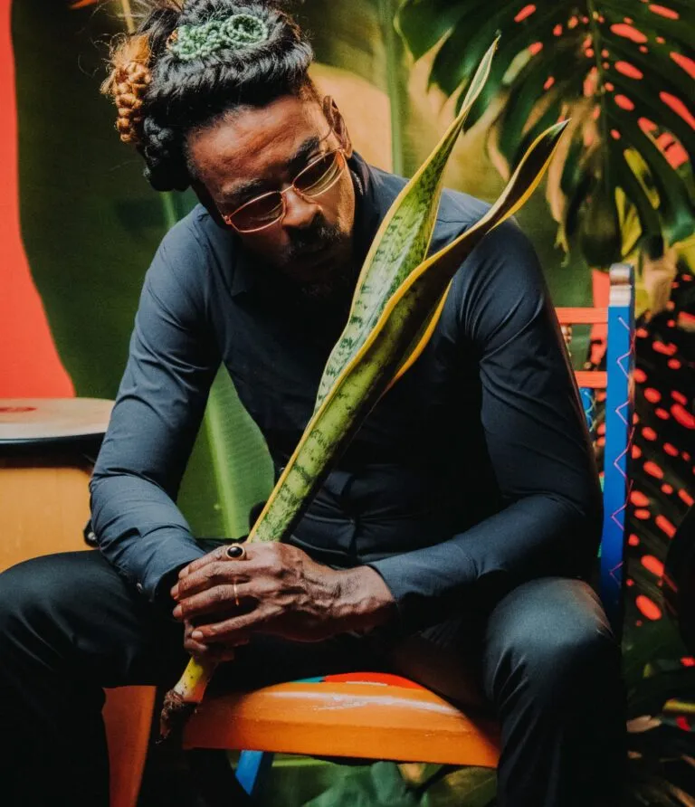 Homenagem a Seu Jorge marca nova fase no Dique da Vila Gilda