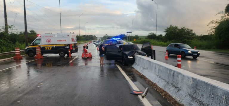 Homem morre e duas pessoas ficam feridas em acidente na BR-101 em Santa Rita