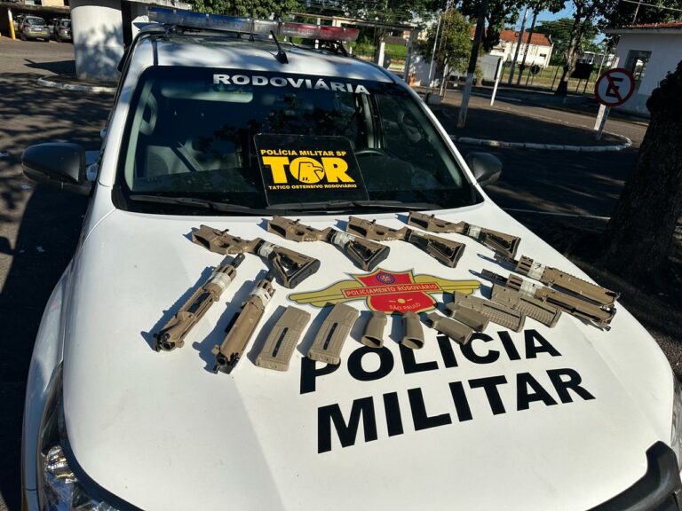 Homem é preso com fuzis e perfumes na SP-563, durante Operação Paixão de Cristo