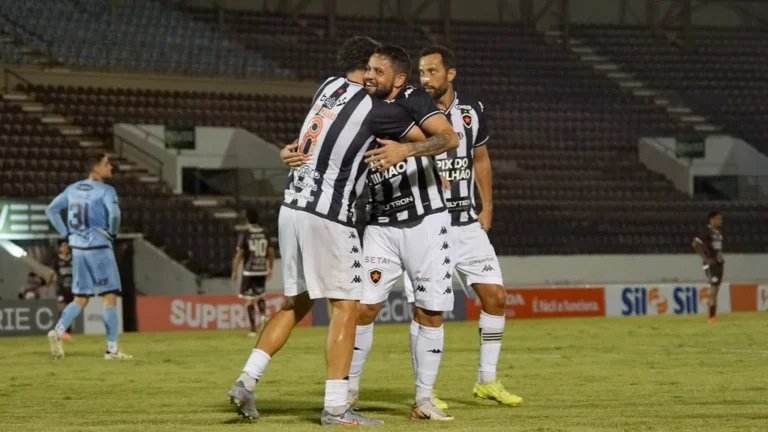 Botafogo-PB vence a Ferroviária fora de casa e mantém 100% na Série C