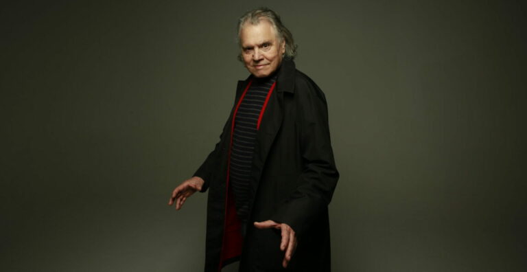 Casa Natura Musical recebe “Clara Crocodilo” em apresentação histórica com Arrigo Barnabé