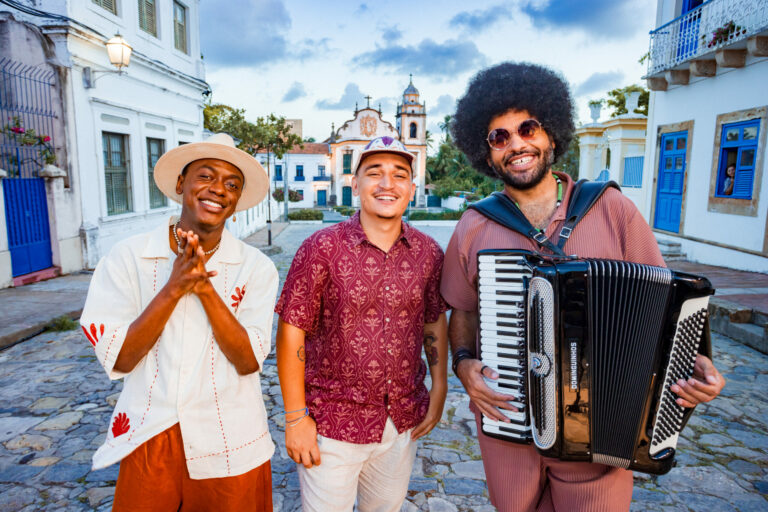 Dominguinho 2: João Gomes, Jota.pê e Mestrinho lançam novo álbum em maio