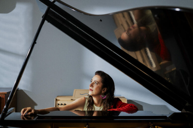 Erika Ribeiro revisita Villa-Lobos em novo álbum