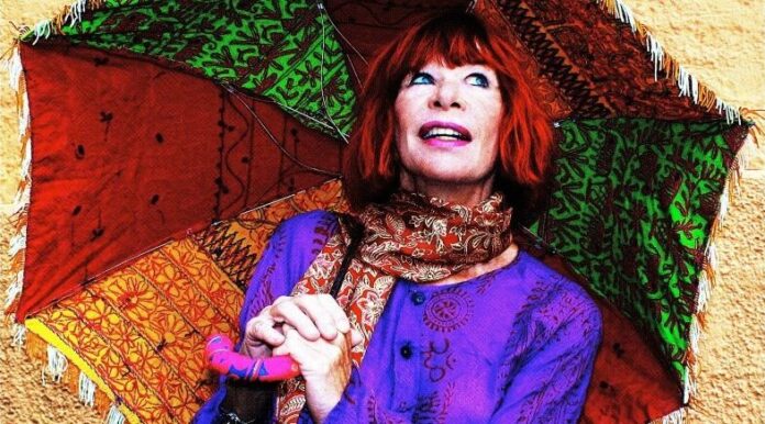 Fãs resgatam clipe inédito de Rita Lee e vídeo viraliza nas redes