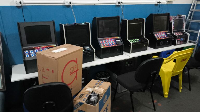 Polícia Civil apreende máquinas de jogos de azar em bar de Birigui