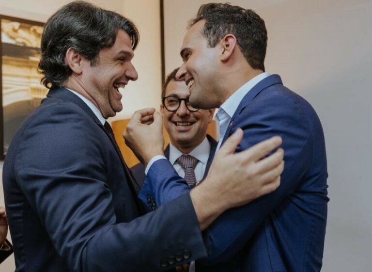 Mudança de postura das novas lideranças e a velha prática política na Paraíba
