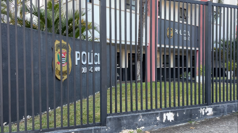 Suspeita de participação em esquema clandestino de emagrecedores é presa em Atibaia