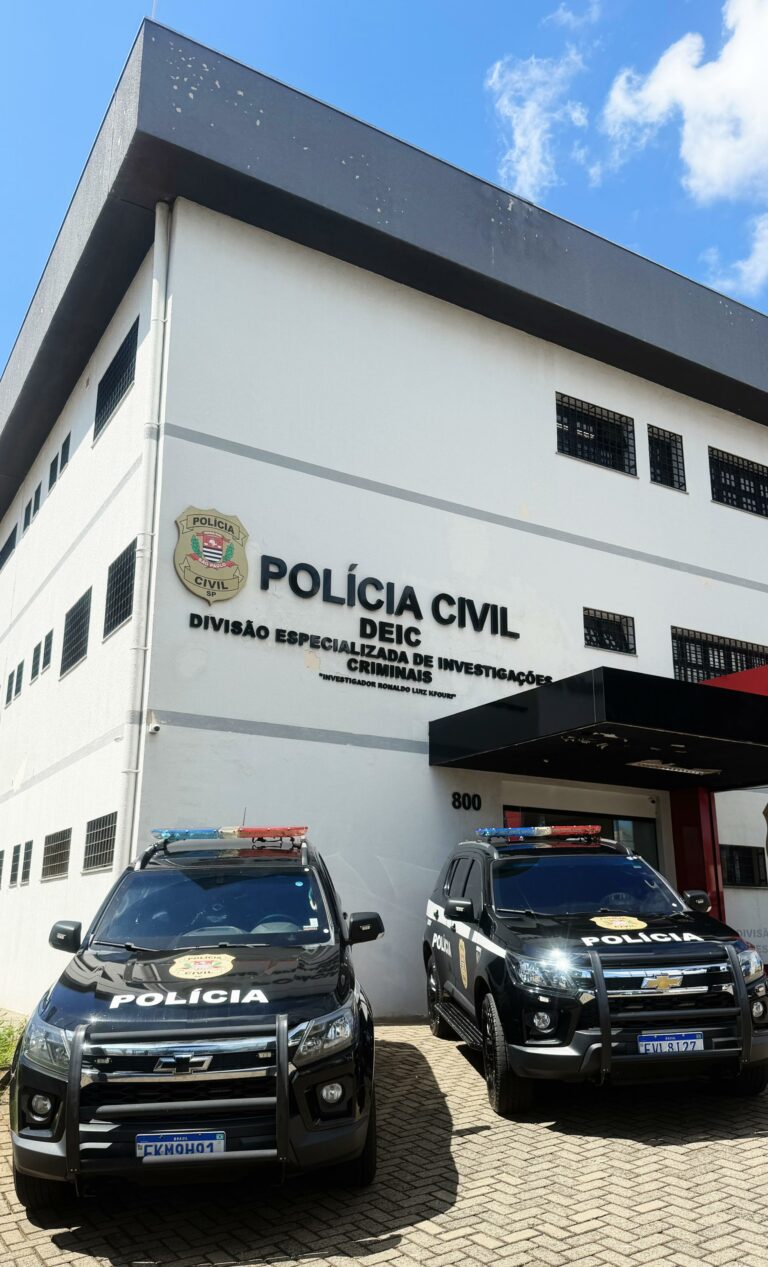 Polícia prende mulher condenada por favorecimento à prostituição