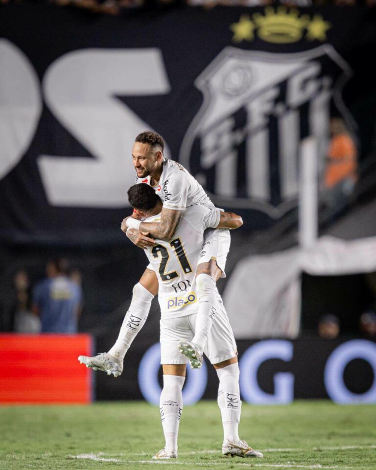 Santos vence Remo na Vila Belmiro e sobe na tabela do Brasileirão