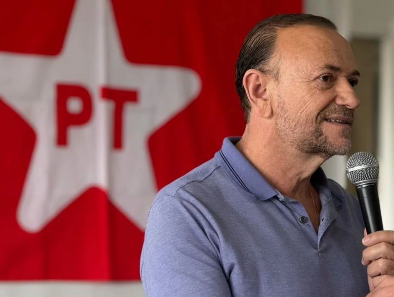 Presidente nacional do PT participa de plenária na Paraíba e se reúne com Lucas Ribeiro