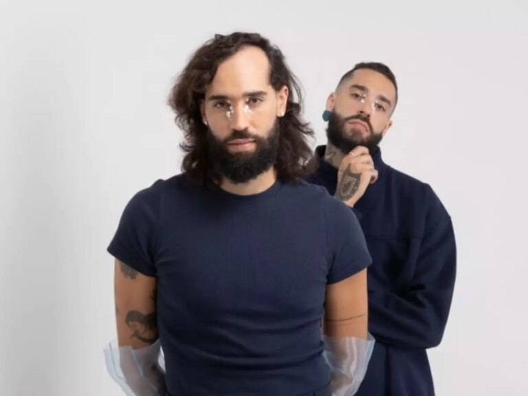 2DE1 Eu Quero Ser Feliz Também: Conheça o novo álbum da dupla