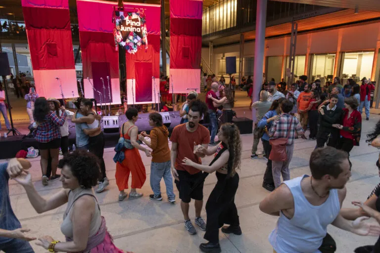 3ª edição da Pina Junina ocupa a praça da Pinacoteca para celebrar os festejos de junho