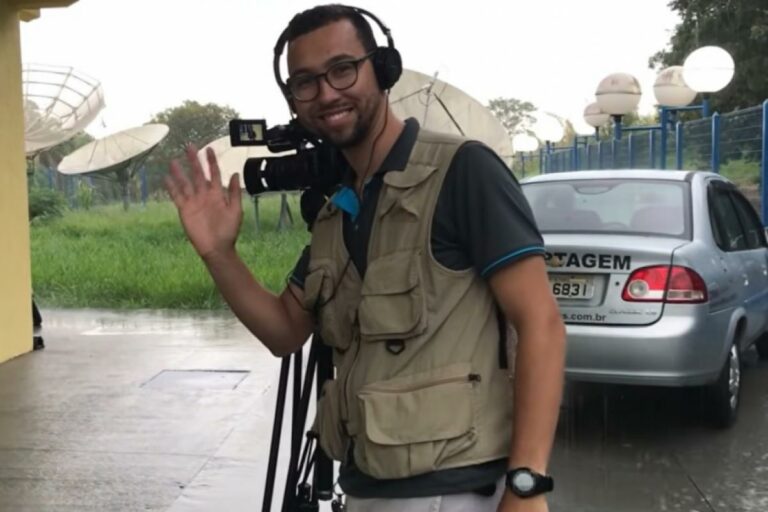 Cinegrafista de TV morre após colisão frontal entre carros em rodovia de Santo Antônio do Pinhal