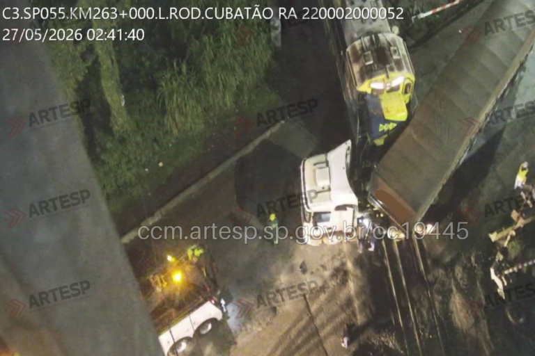 Carreta e trem colidem na rodovia Cônego Domênico Rangoni