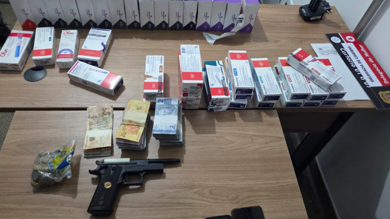 Grupo invade farmácia no Cambuí e leva R$ 100 mil em medicamentos