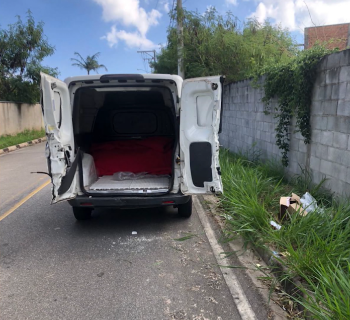 Motorista é rendido e tem carga de remédios roubada na Rodovia Anhanguera