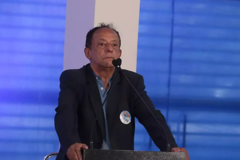 Vou Cortar os fios da Padroeira do Brasil, ameaça prefeito de Aparecida.