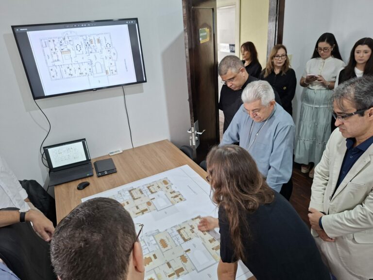 Projeto de restauração do Palácio do Bispo é apresentado à Diocese em Campina Grande