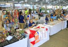 Busto de Tamandaré recebe Feira Móvel com programação voltada ao Dia das Mães