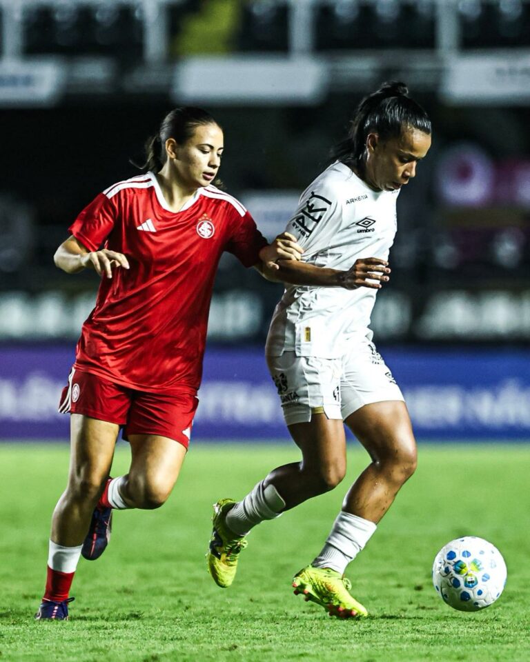 Sereias da Vila perdem para o Internacional no Brasileirão