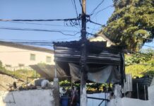 Dupla atira contra policiais militares e funcionários da CPFL durante operação em morro de Santos