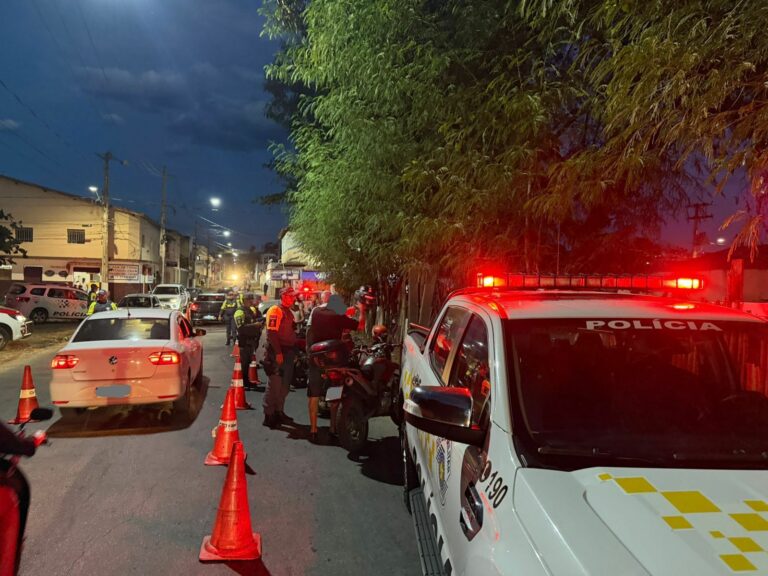 Operação da Polícia Militar em Cruzeiro termina com motos apreendidas e captura de adolescente procurado por homicídio