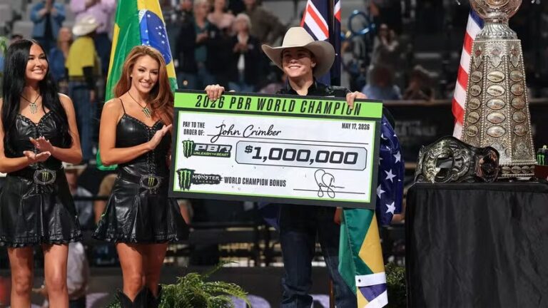 Filho de peão da região ganha torneio mundial de montaria
