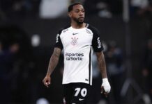 Corinthians sofre transfer ban por dívida na compra de meio-campo