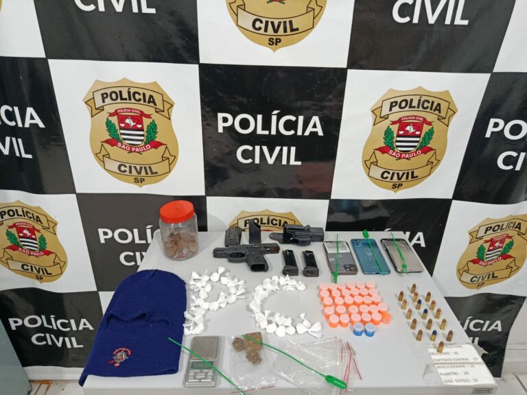 Polícia prende dois homens e desarticula “delivery” de drogas em Cajati 