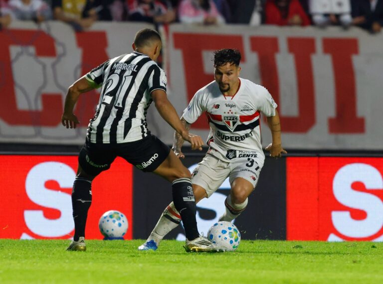 São Paulo empata com Botafogo e amplia jejum