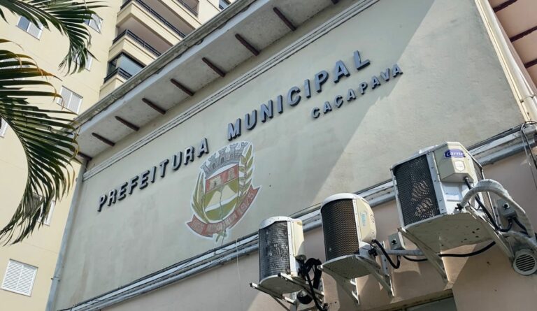 Polícia cumpre mandados de busca e apreensão na prefeitura de Caçapava