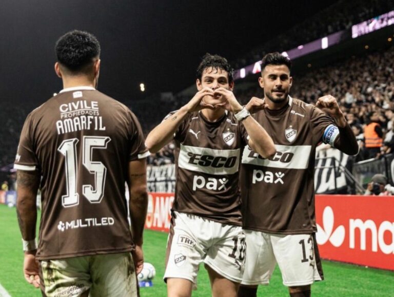 Corinthians perde para o Platense e vê invencibilidade cair