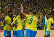 Seleção se despede da torcida brasileira com festa e goleada sobre o Panamá