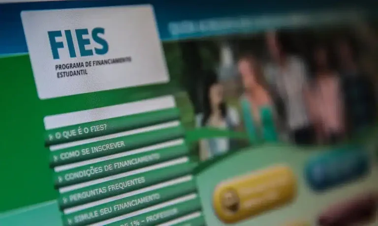 Último dia: pré-selecionados do Fies 2026 devem validar dados da inscrição