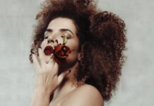 As 11 mais tocadas de Vanessa da Mata que seguem nas playlists brasileiras