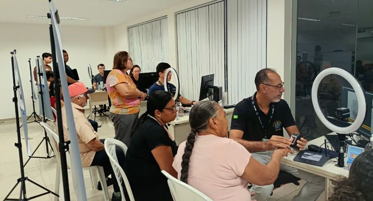 Fim do prazo eleitoral gera filas e leva TRE-PB a limitar atendimentos por fichas