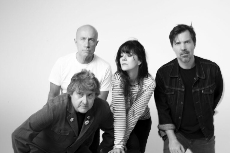 Capsula estreia com “Dopamina” e aposta na música feita sem pressa