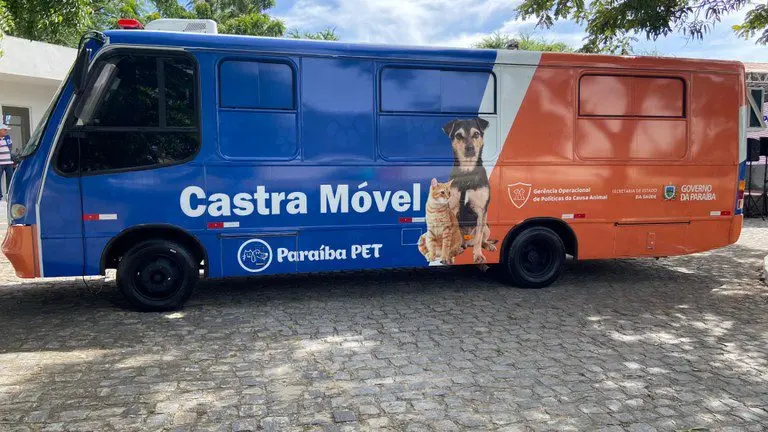 Paraíba Pet amplia atendimento do Castramóvel para sete municípios do estado