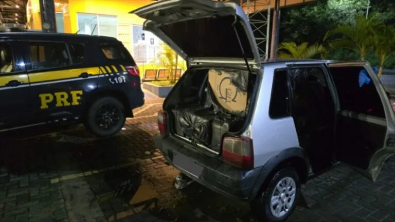 PRF apreende carga com 7,5 mil maços de cigarros contrabandeados em Campina Grande