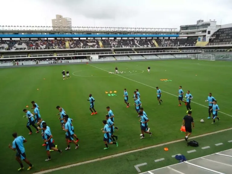 Santos foi protagonista na Copa de 2014 com 2 seleções na Cidade