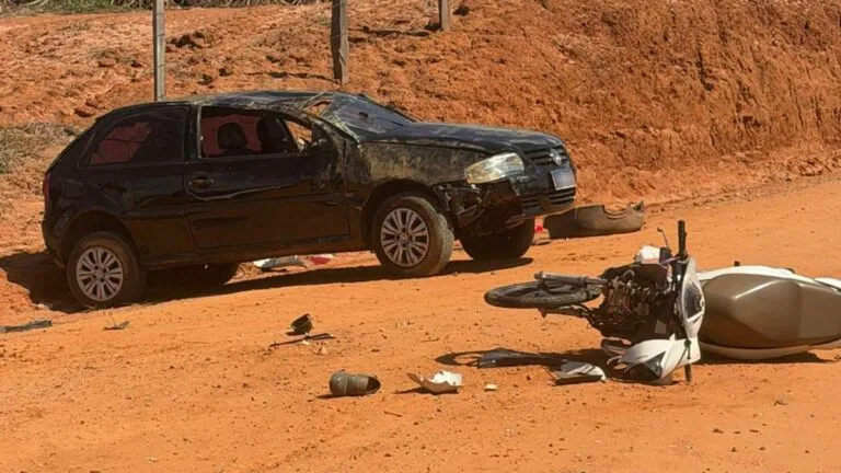 Mulher é presa por atropelar e arrastar ex-namorada do marido