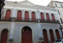 Centro de Santos recebe 7ª edição da feira gráfica OBA-OBA