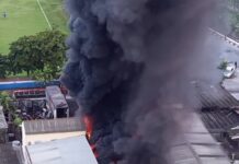 Incêndio destrói oficina mecânica em cidade do litoral de SP