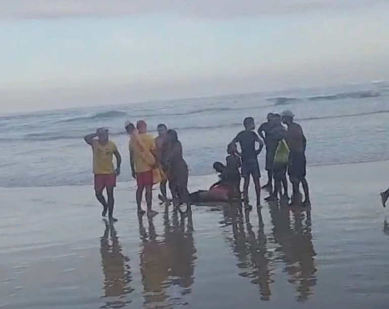 Guarda-vidas é agredido por banhistas por suposta omissão de socorro em Guarujá