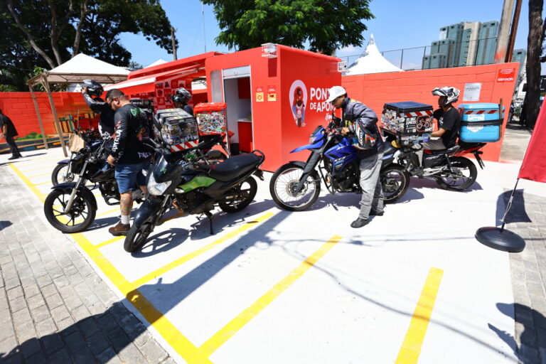 Ponto de apoio para os motociclistas tem ação de conscientização e segurança