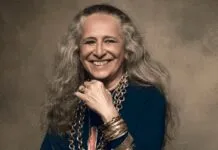 Maria Bethânia: livro chega em junho em meio às comemorações dos 80 anos da cantora