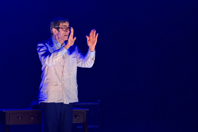 Monólogo sobre Chico Xavier terá apresentação gratuita em Campinas Monólogo sobre Chico Xavier terá apresentação gratuita em Campinas