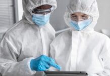 Secretária de Saúde de SP reforça alerta para o vírus Ebola