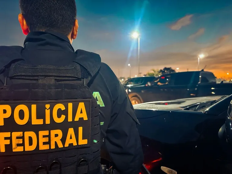 PF prende suspeito na Paraíba em operação contra exploração sexual infantojuvenil na internet